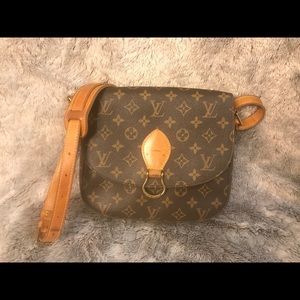 Louis Vuitton St. Cloud